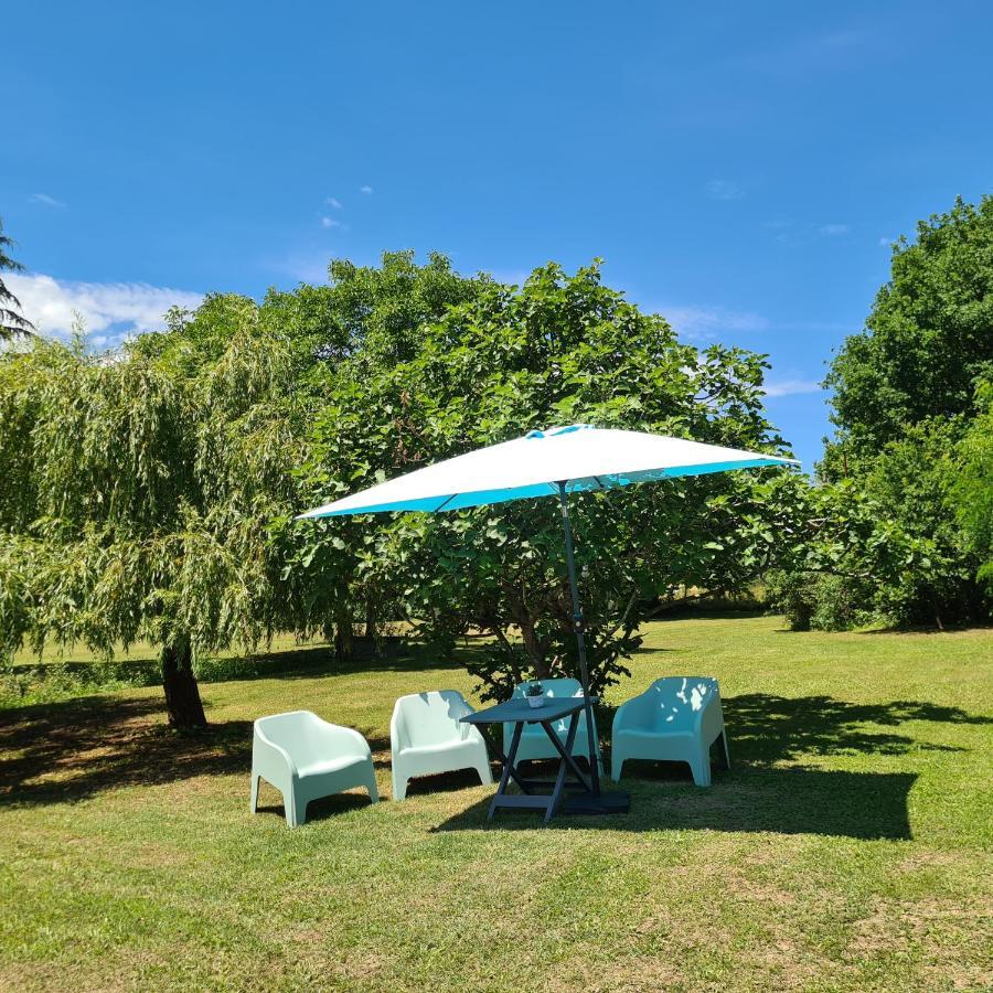 לינה וארוחת בוקר Saint-Sylvestre-sur-Lot Le Coq En Repos מראה חיצוני תמונה