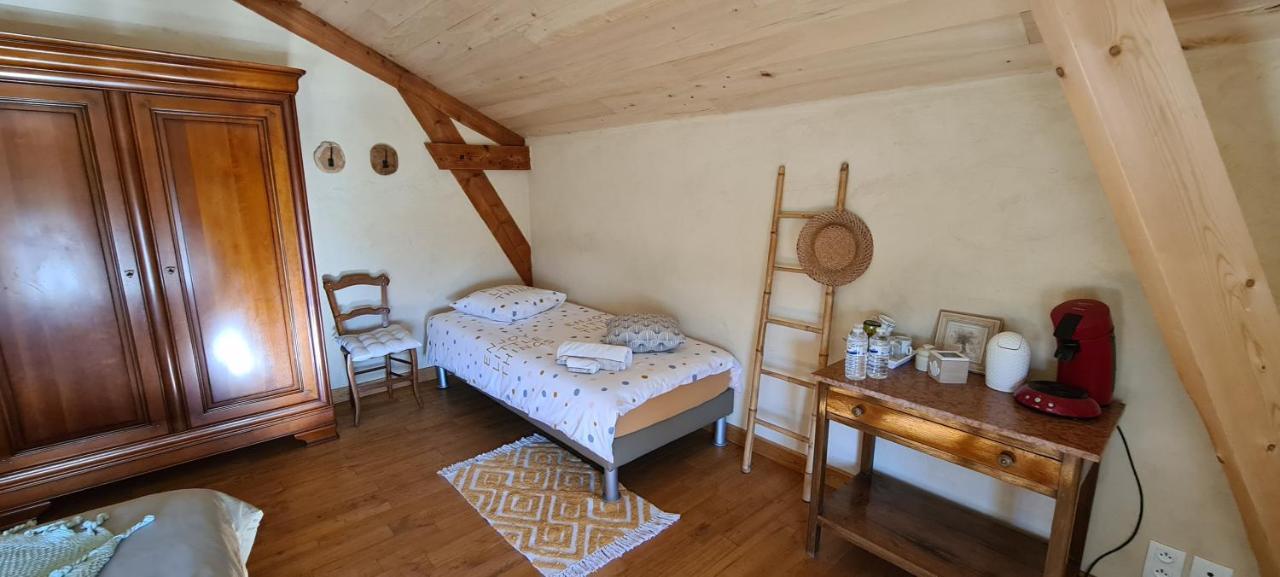 לינה וארוחת בוקר Saint-Sylvestre-sur-Lot Le Coq En Repos מראה חיצוני תמונה