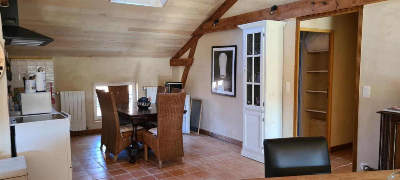 לינה וארוחת בוקר Saint-Sylvestre-sur-Lot Le Coq En Repos מראה חיצוני תמונה